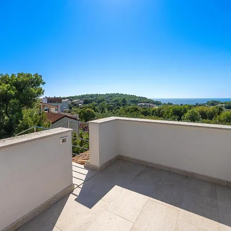 Gardenia Villa *