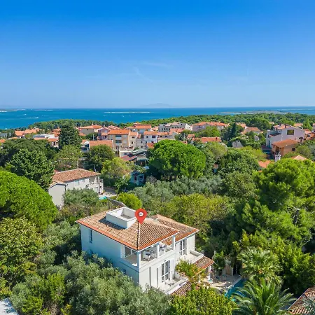 Gardenia Villa *